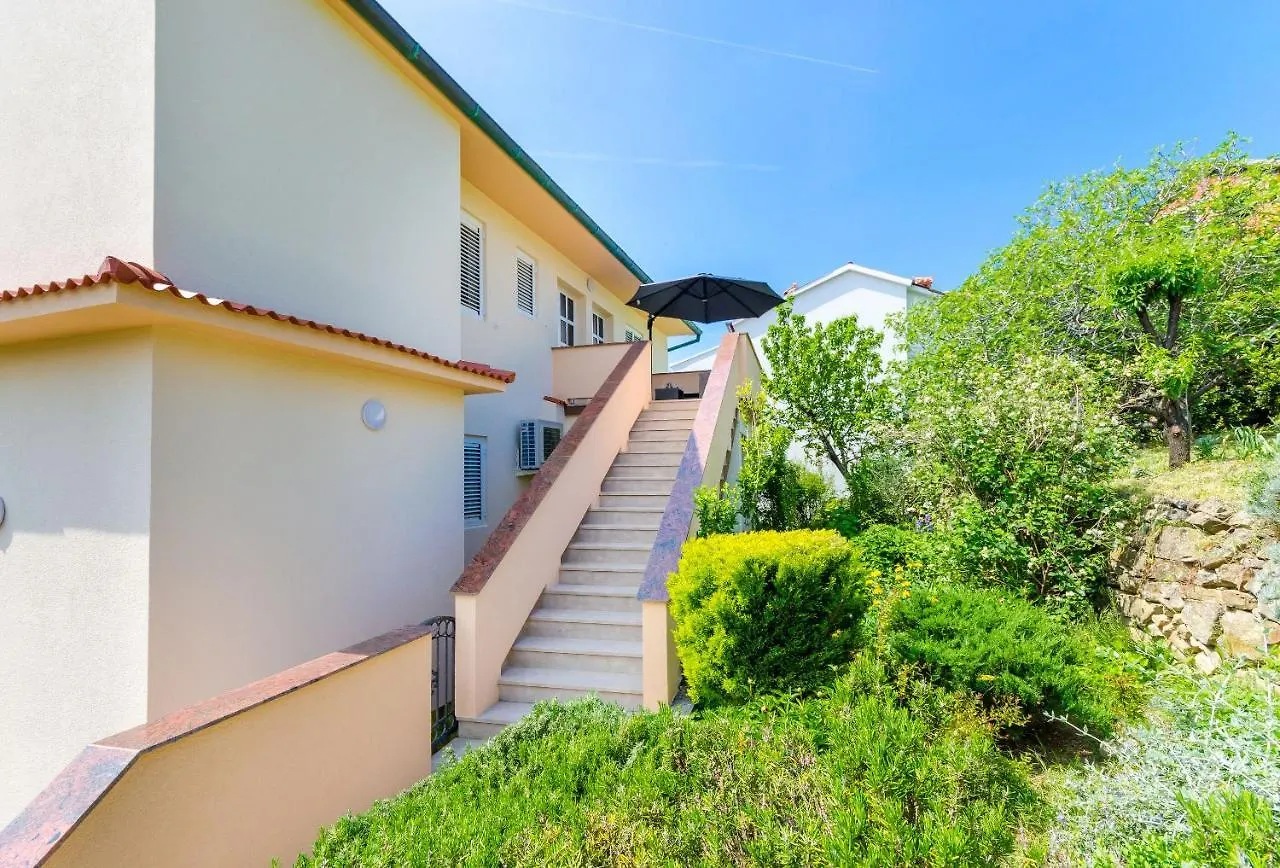 Apartments Marotin Palit Croaţia